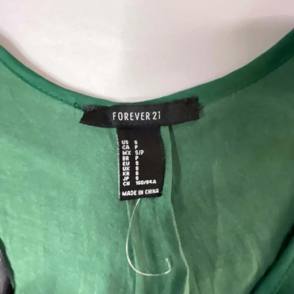 Forever 21 Green Long Sleeve Wrap Maxi Dress Size Small - Picture 5 of 5